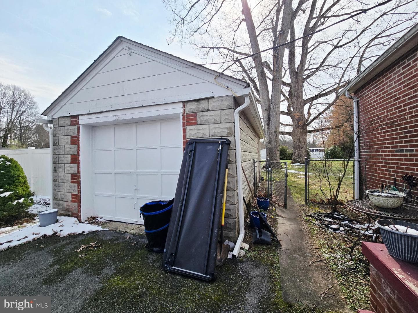 303 Crescent Rd photo 38