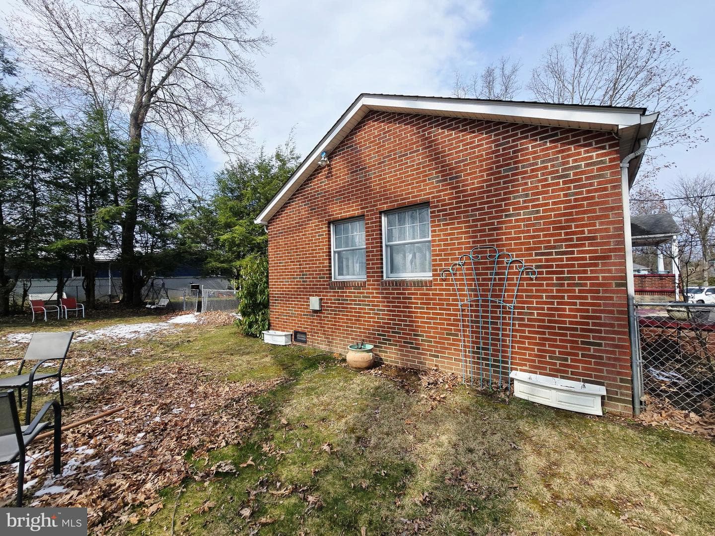 303 Crescent Rd photo 40