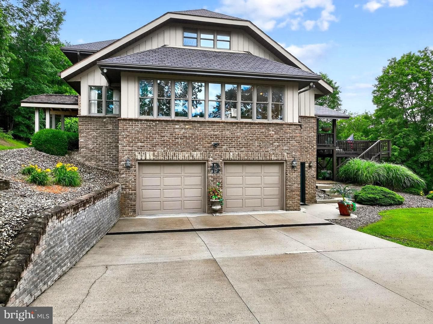201 Westridge Drive photo 16