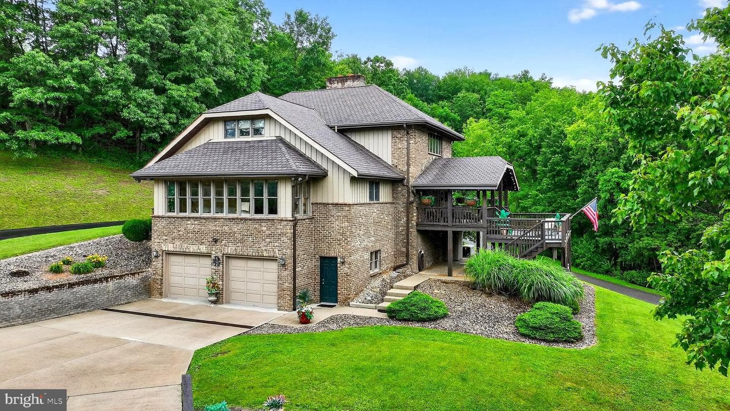 201 Westridge Drive photo 28