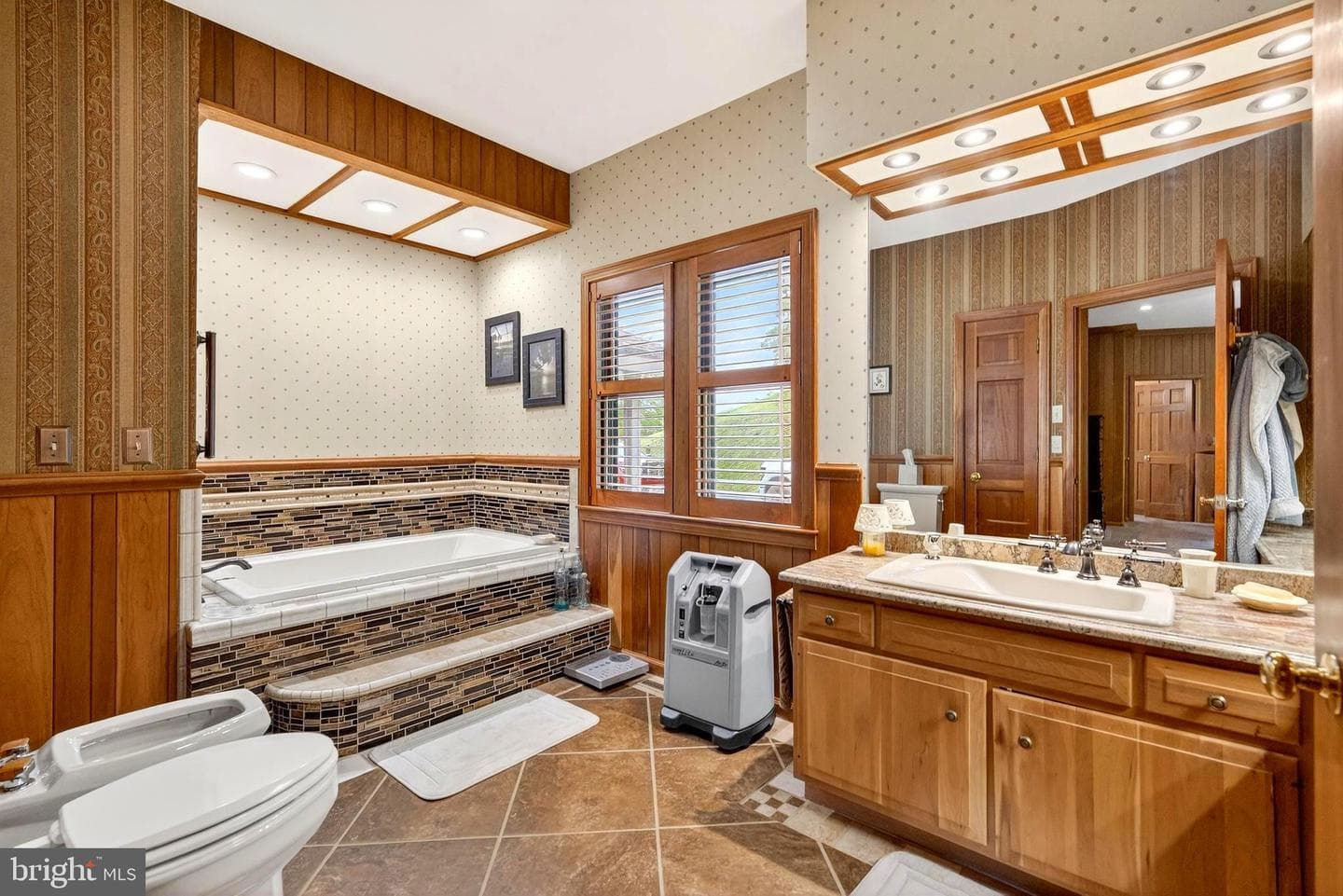 201 Westridge Drive photo 33