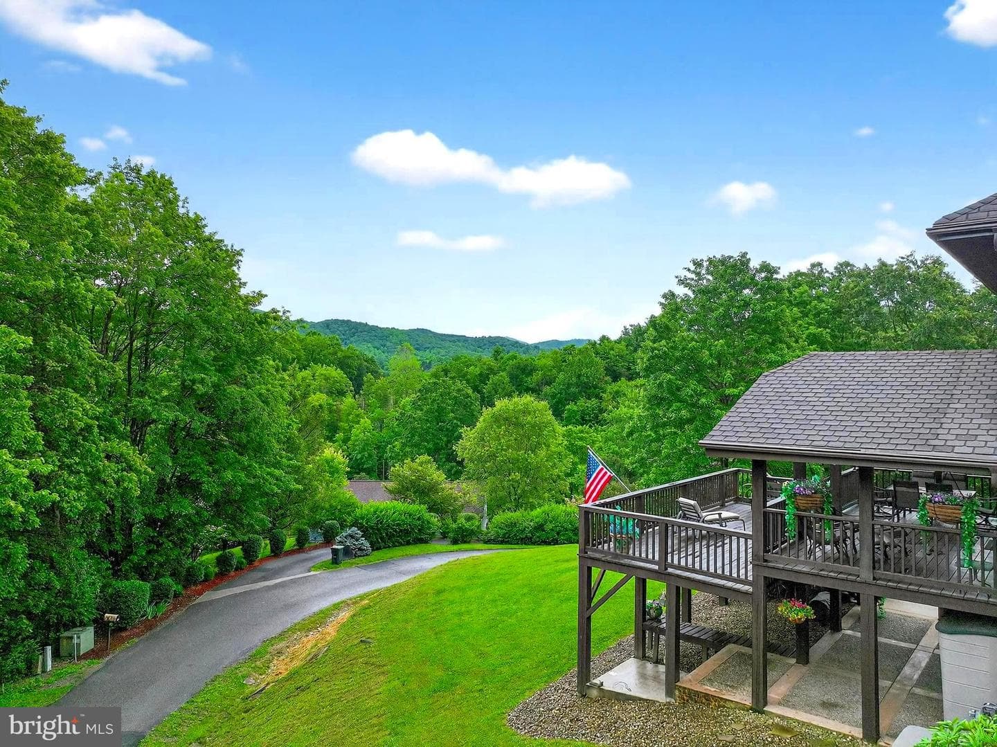 201 Westridge Drive photo 7