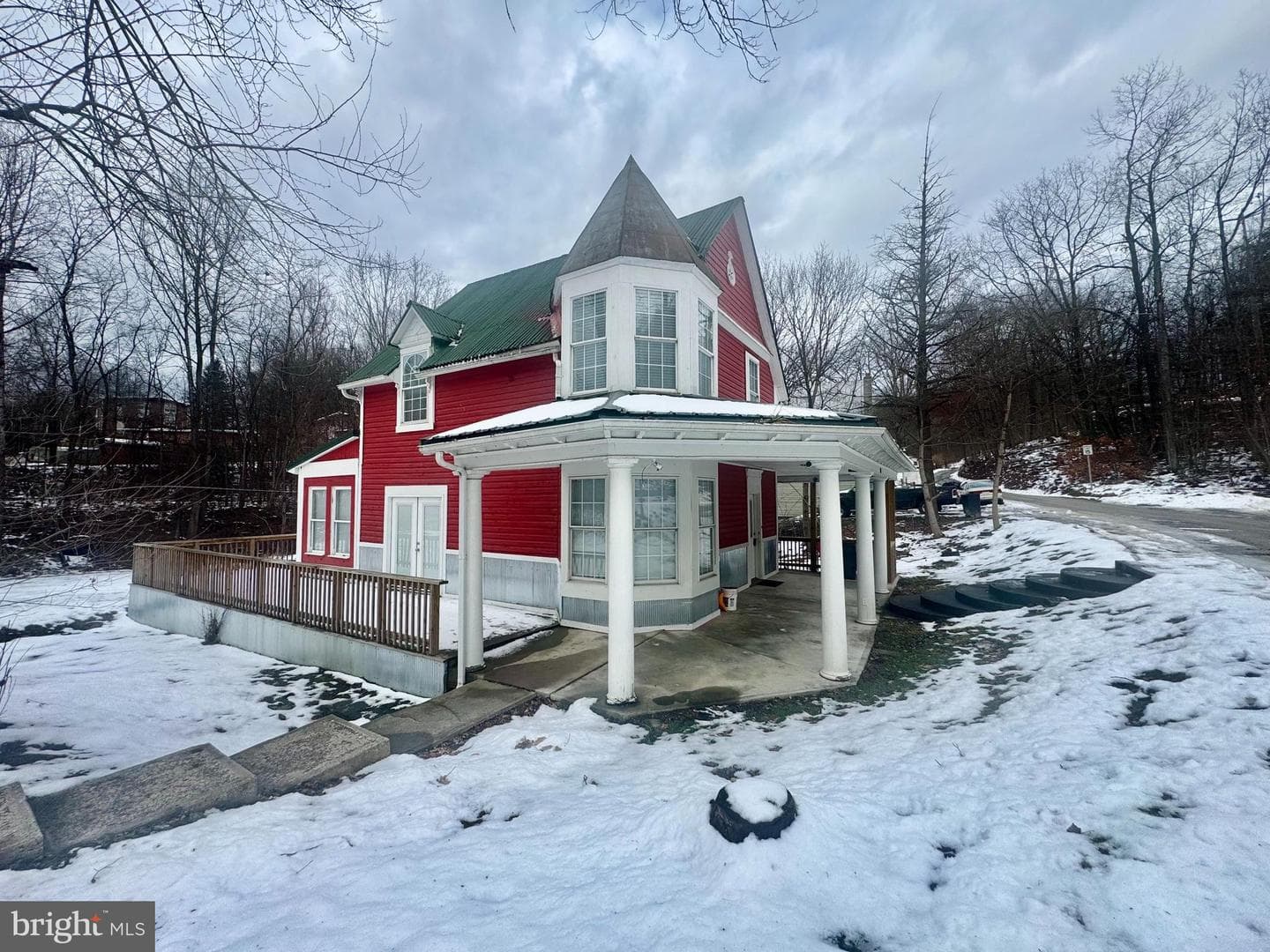 101 Patricia Avenue, Elkins