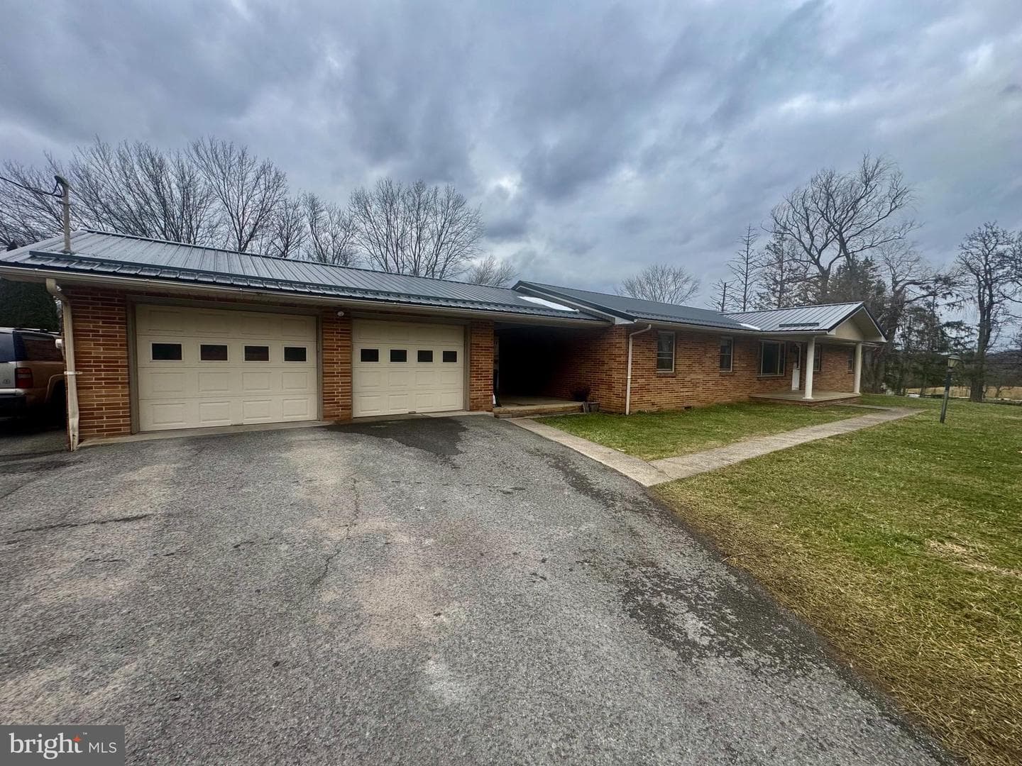 5178 Beverly Pike photo 3