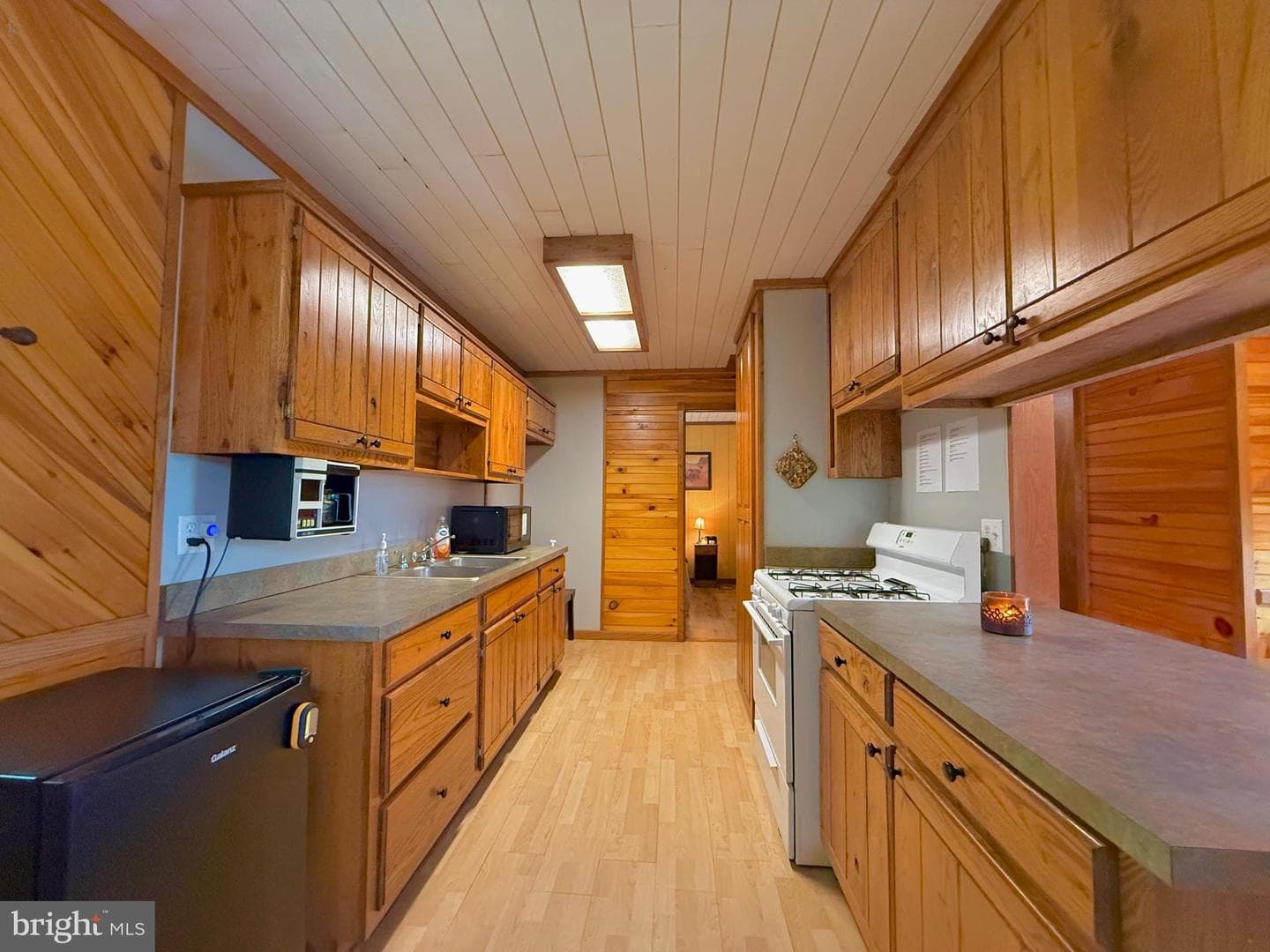 590 Short Cut Road photo 14