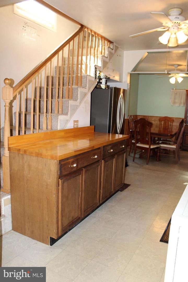 218 Birch Alley photo 18