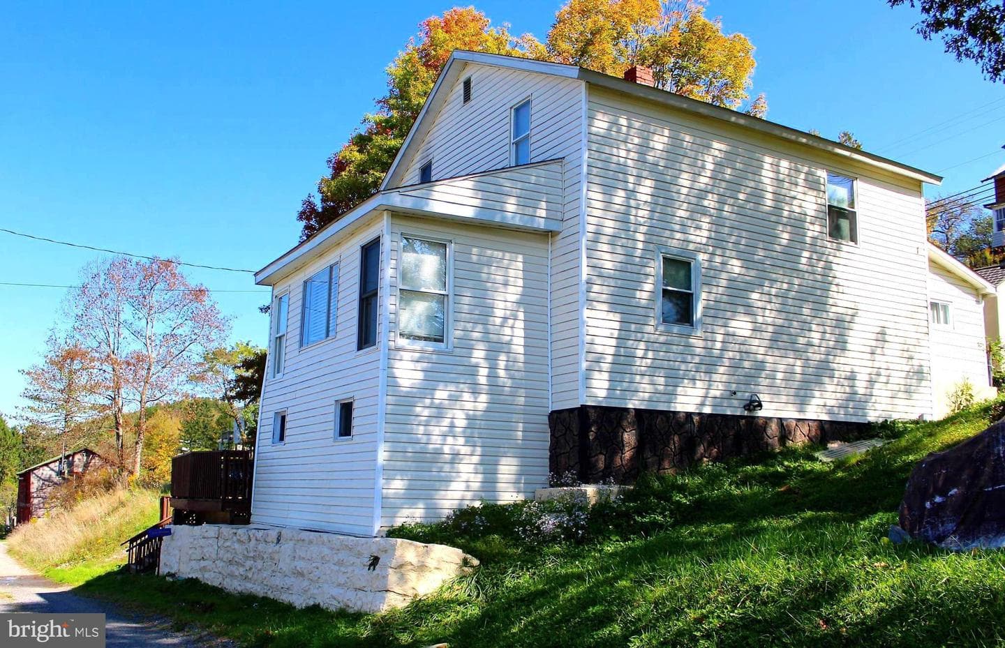 218 Birch Alley photo 7