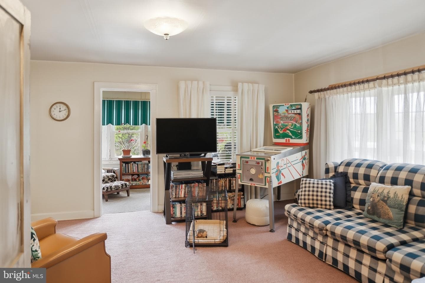 378 Spruce Street photo 9