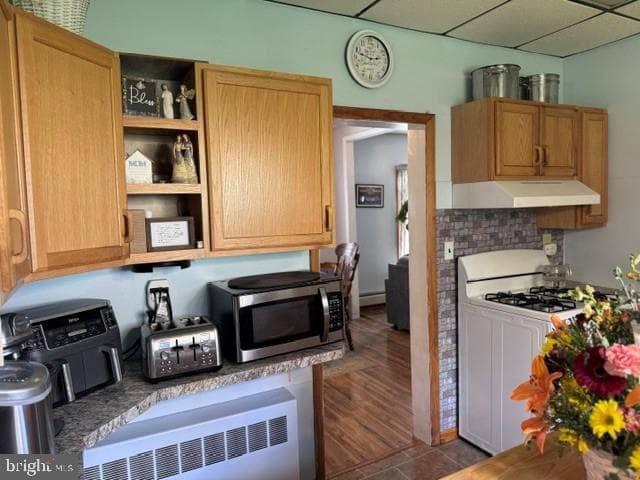 138 Brown Street photo 28