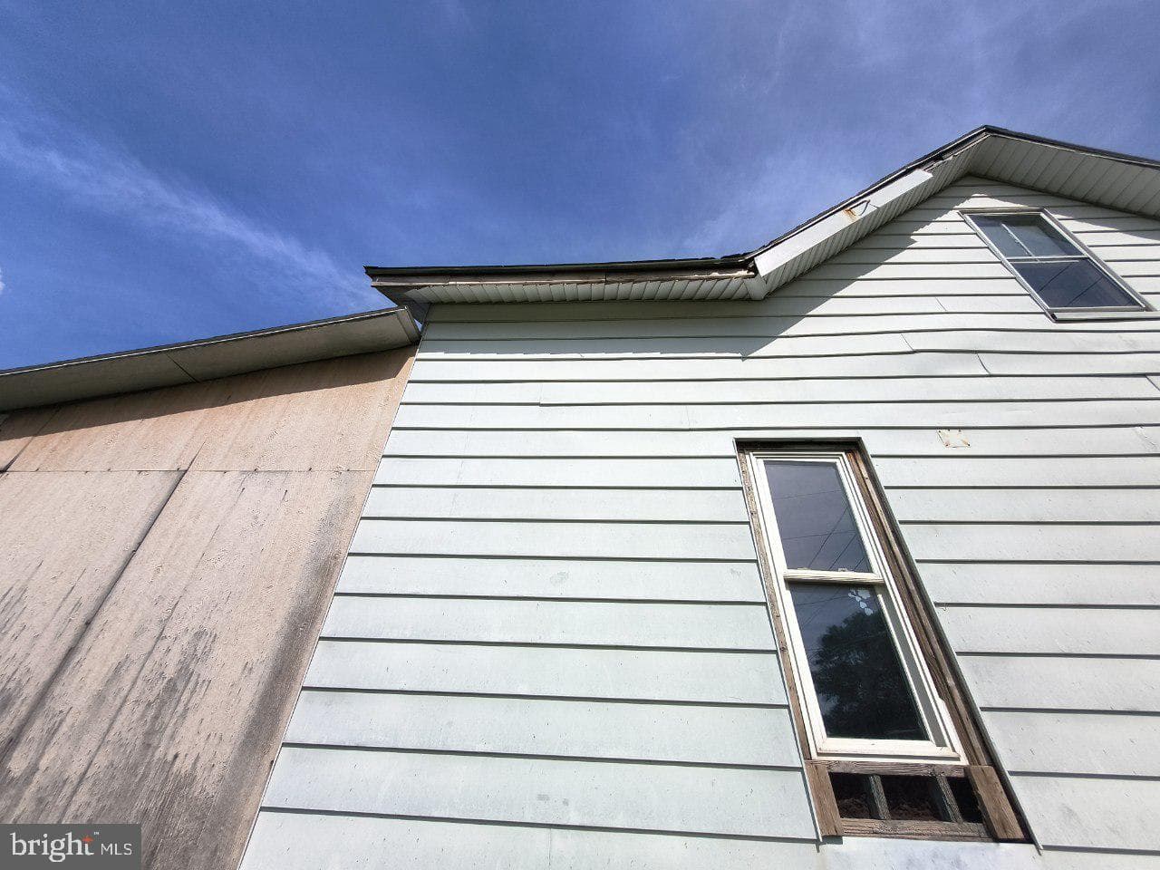 216 Juliana St photo 9