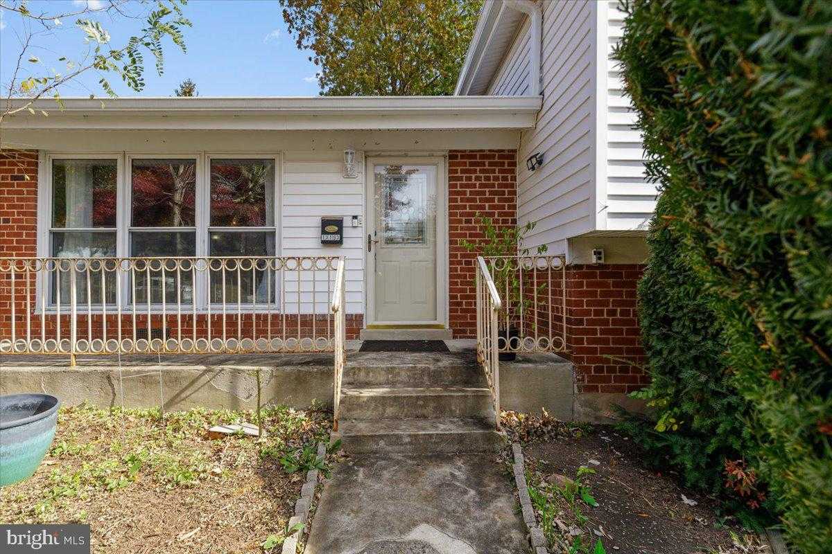 13103 Magellan Ave photo 6