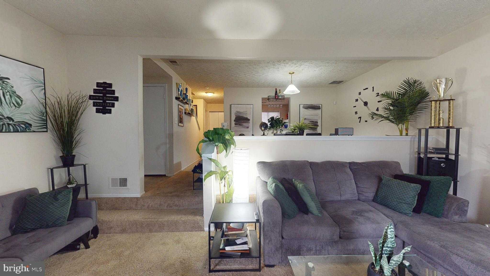 36 Kings Wharf Pl photo 14