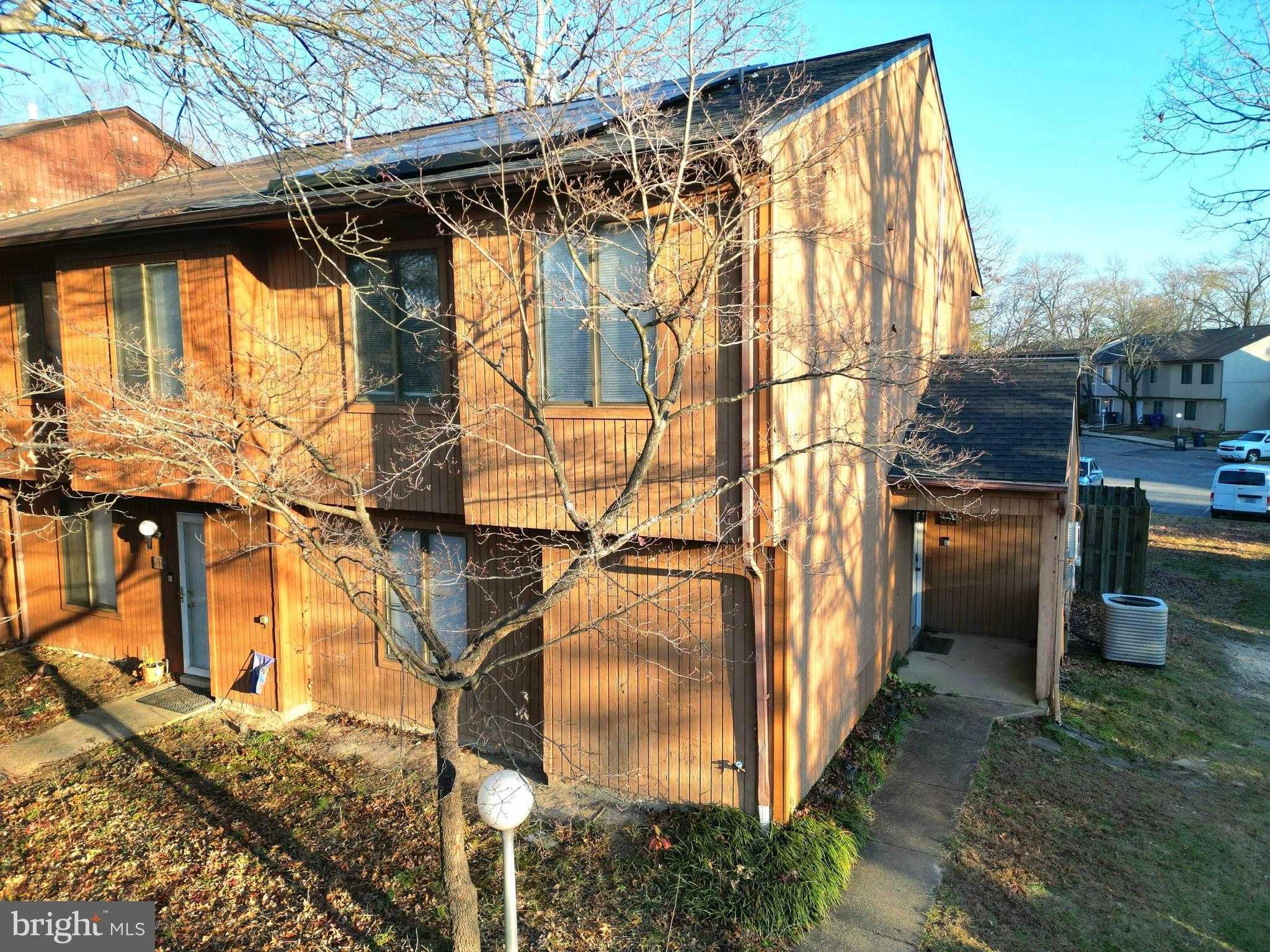 36 Kings Wharf Pl photo 3