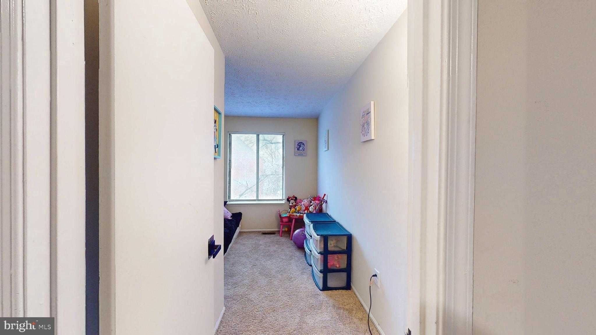 36 Kings Wharf Pl photo 32