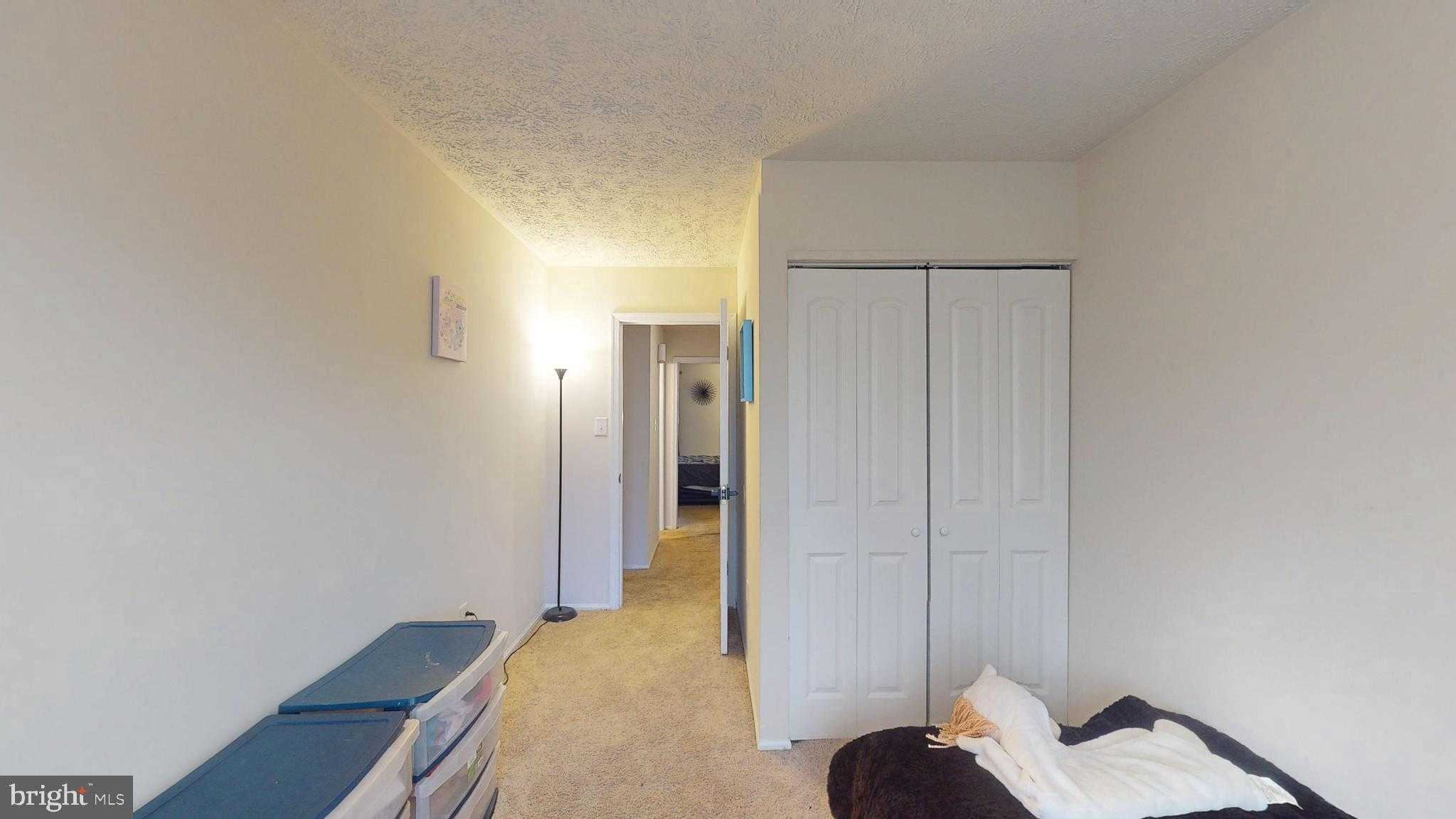 36 Kings Wharf Pl photo 35