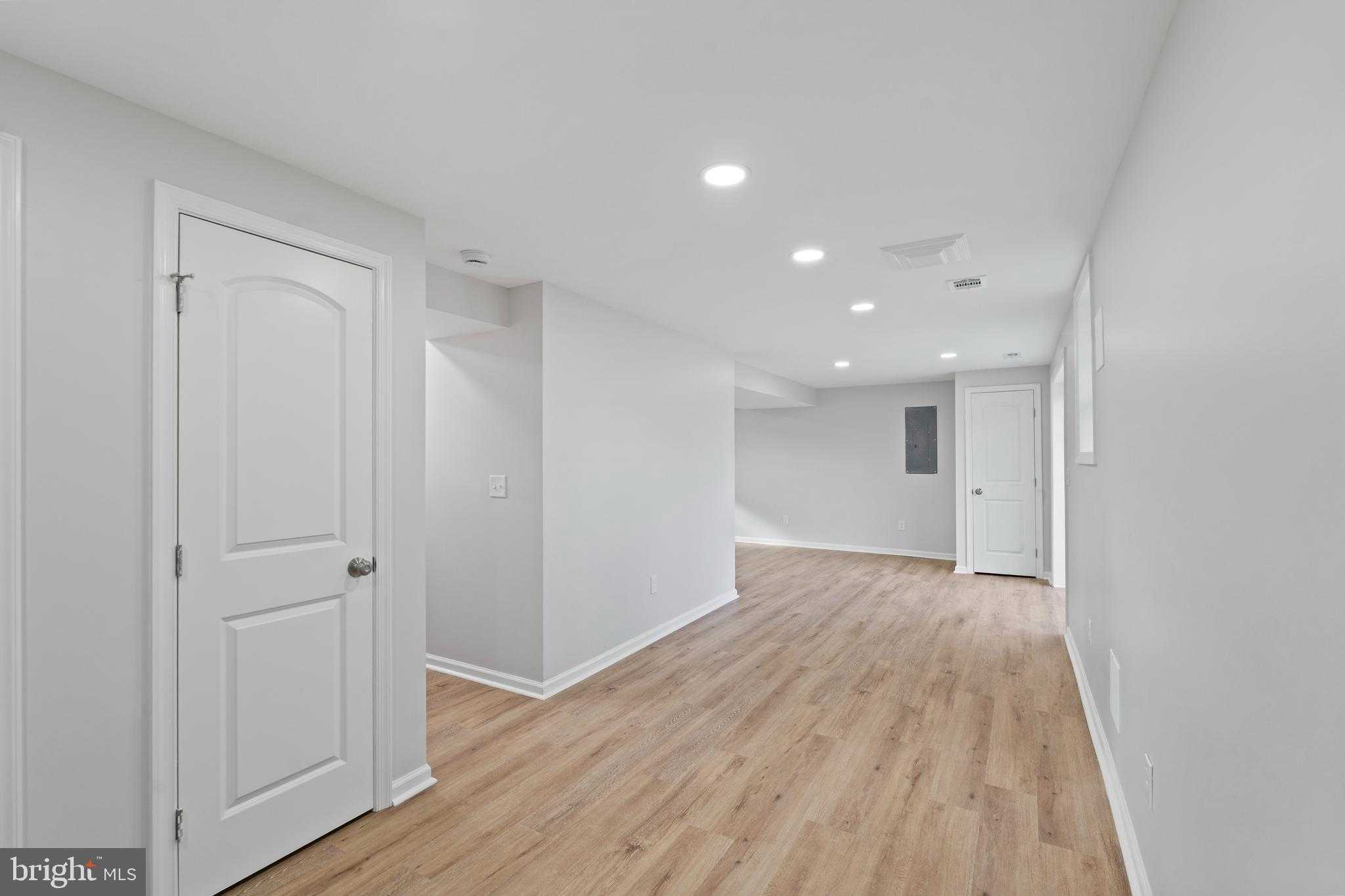 39 Greenview Ave photo 42