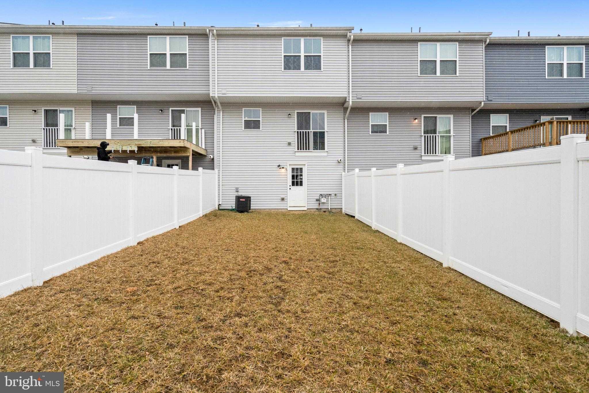 152 Ogunquit Dr photo 21