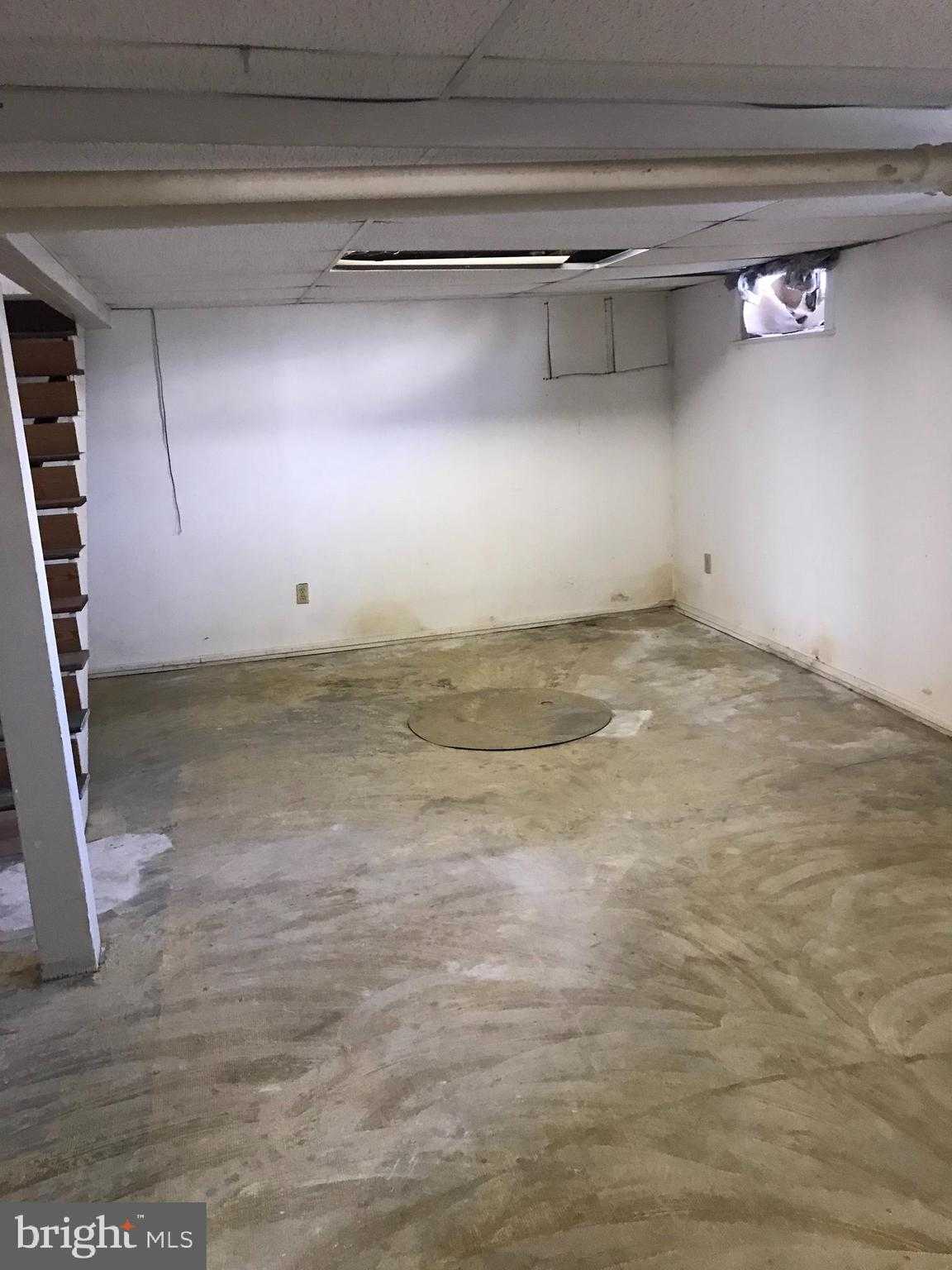 39 N Prince St photo 20