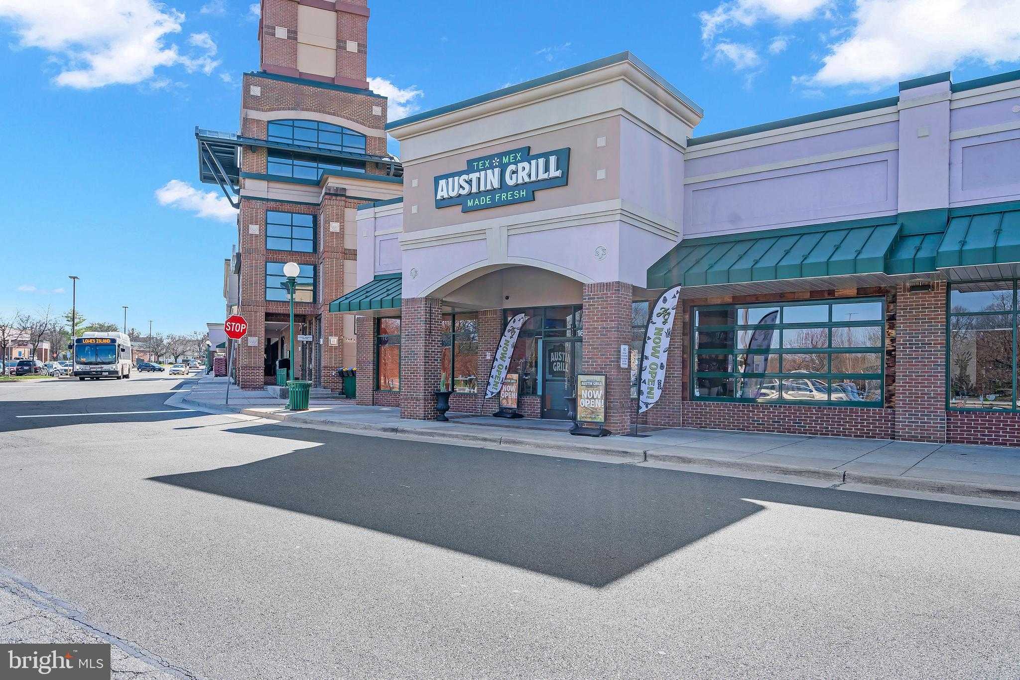 47392 Victoria Falls Sq photo 43