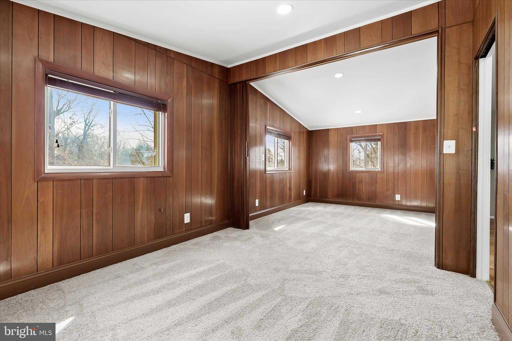 1009 Flagtree Ln photo 15