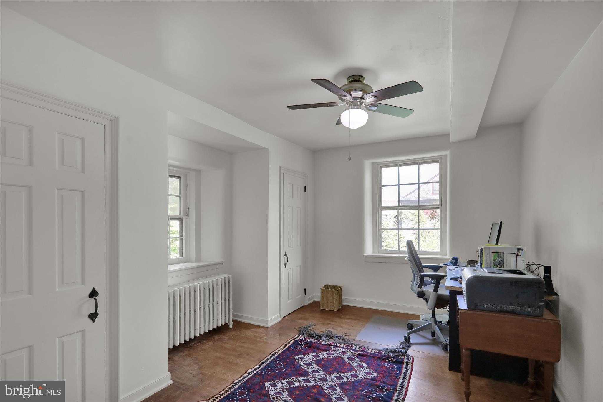 27 E Main St photo 41