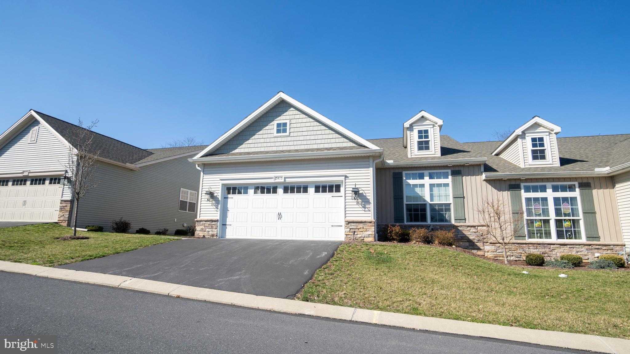 5415 Mendenhall Dr, Mechanicsburg