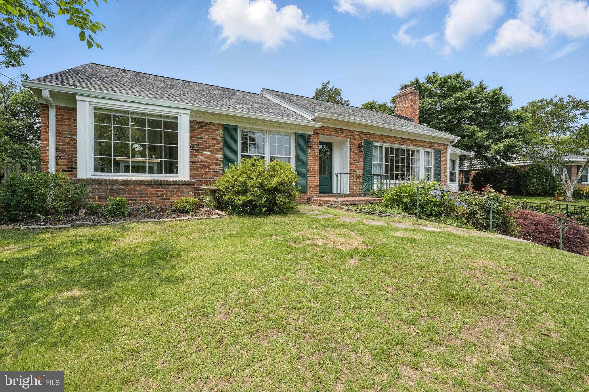 6622 Skyline CT