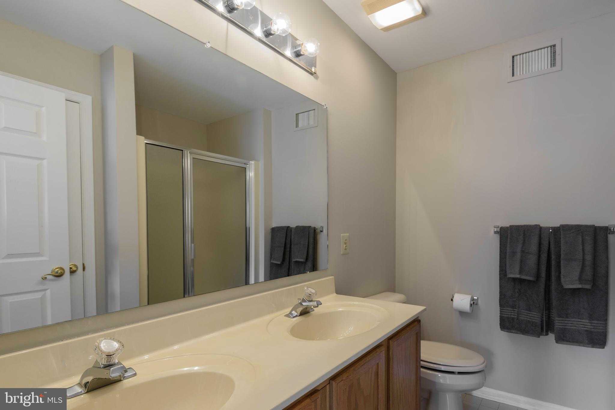2302 Century Ln photo 16