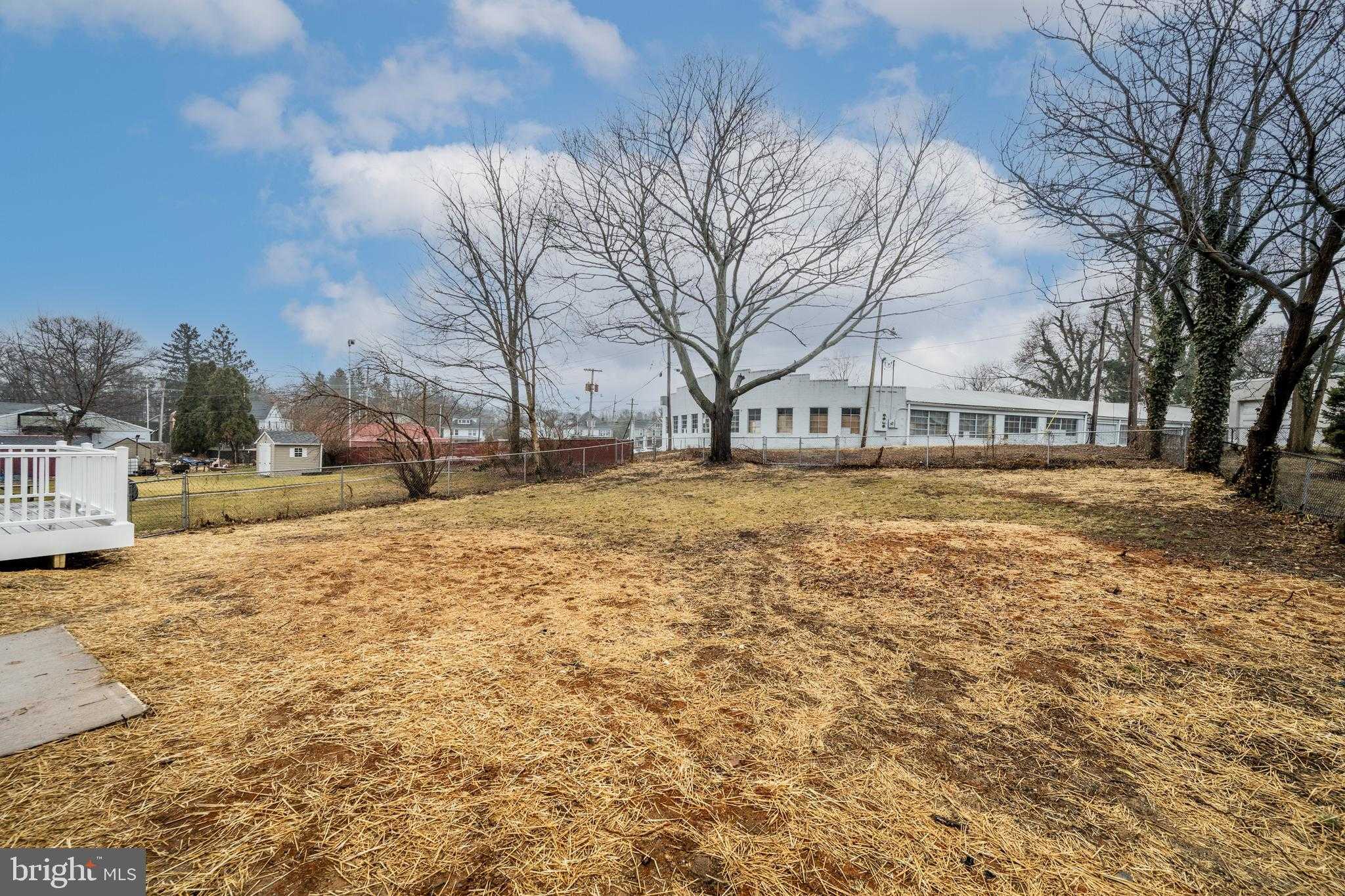 833 Noland Dr photo 34