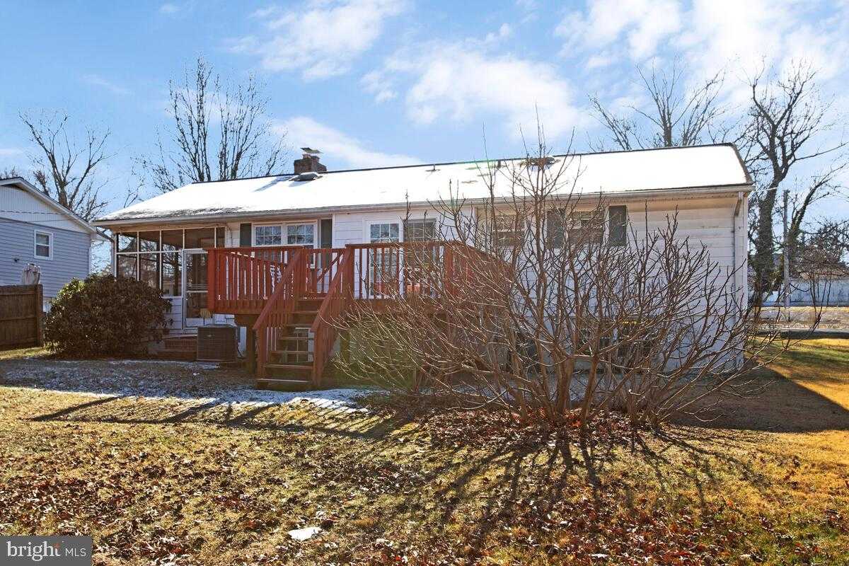612 Fairmount Rd photo 36