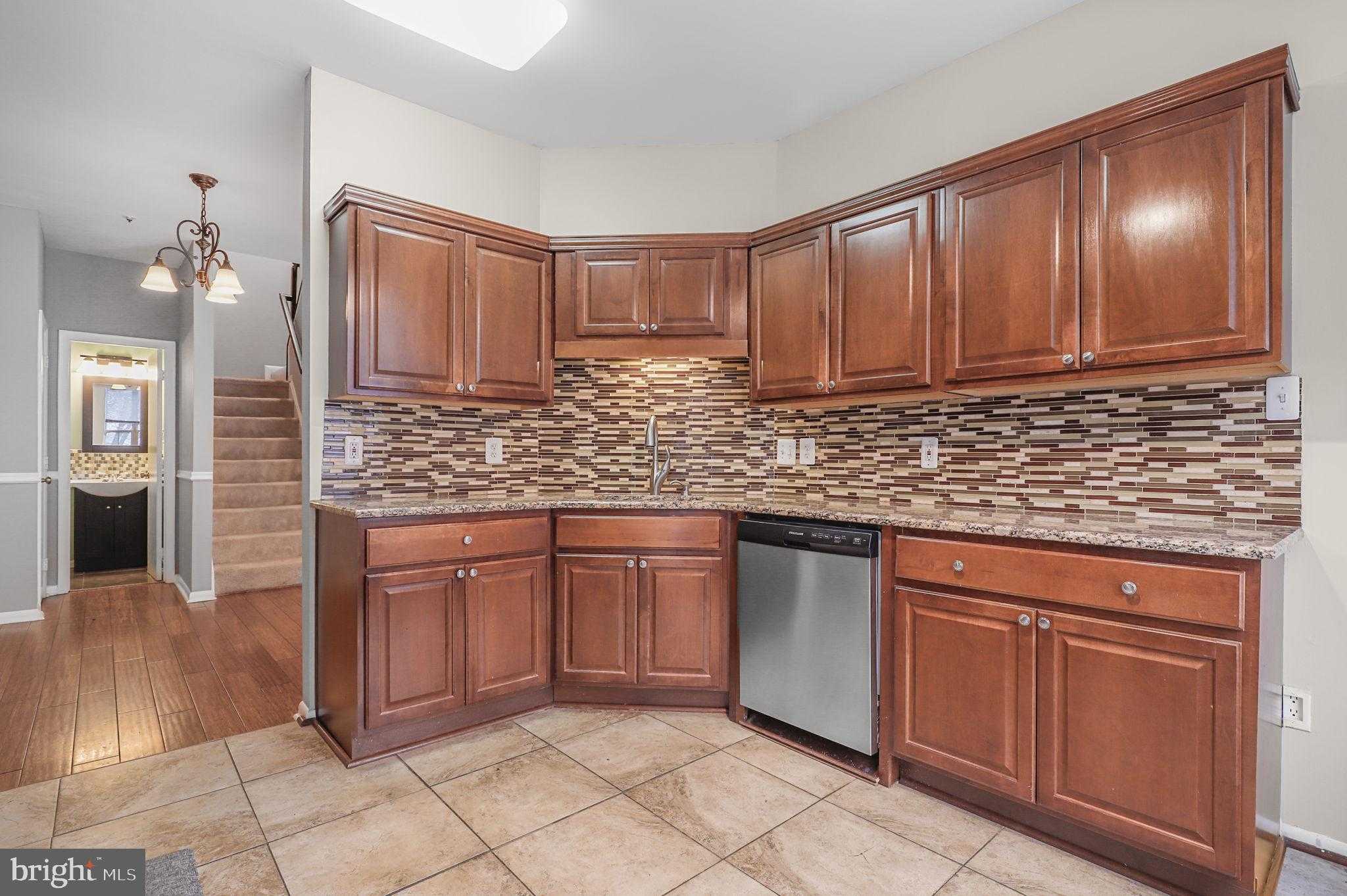 10211 Cove Ledge CT photo 10