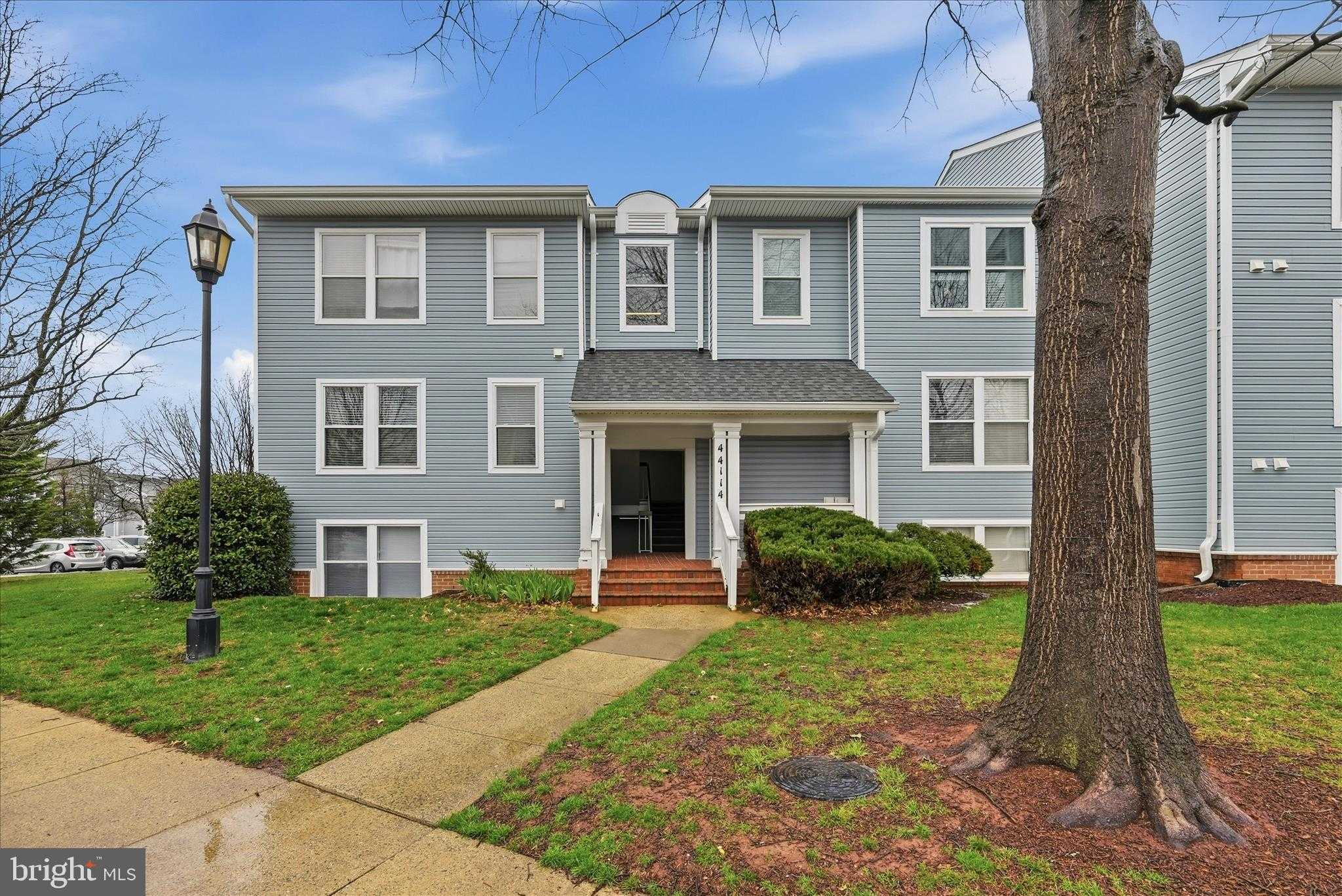 44114 Natalie Ter Unit 202, Ashburn