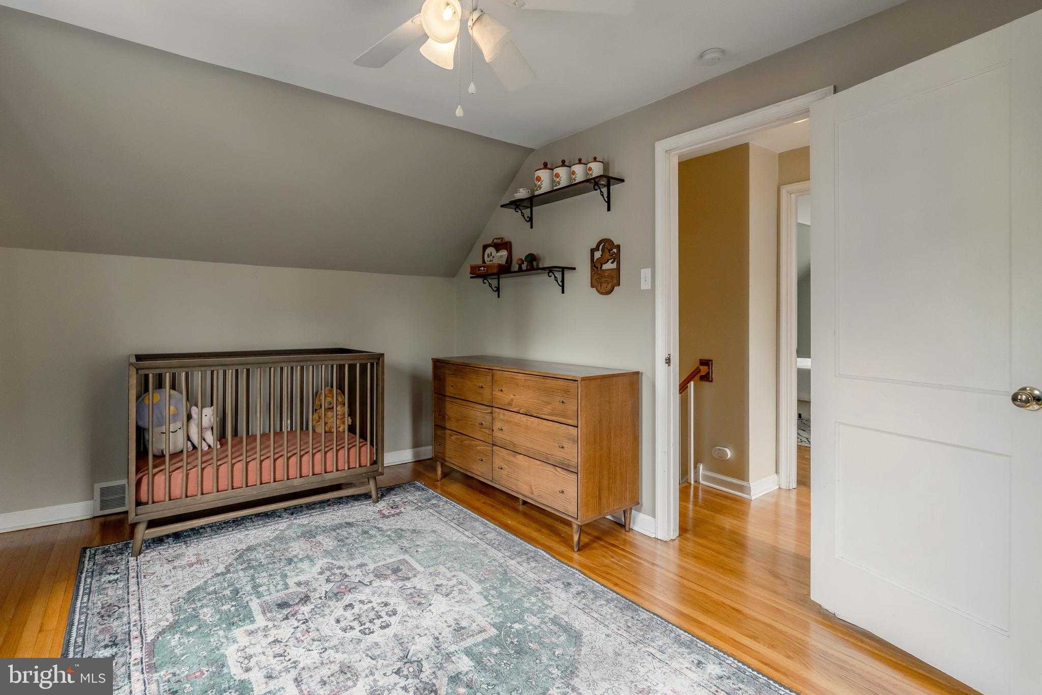 649 Washington Ave photo 25