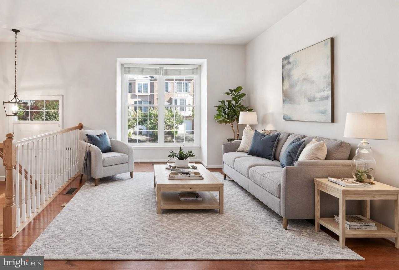 9814 Cheshire Ridge Cir, Manassas