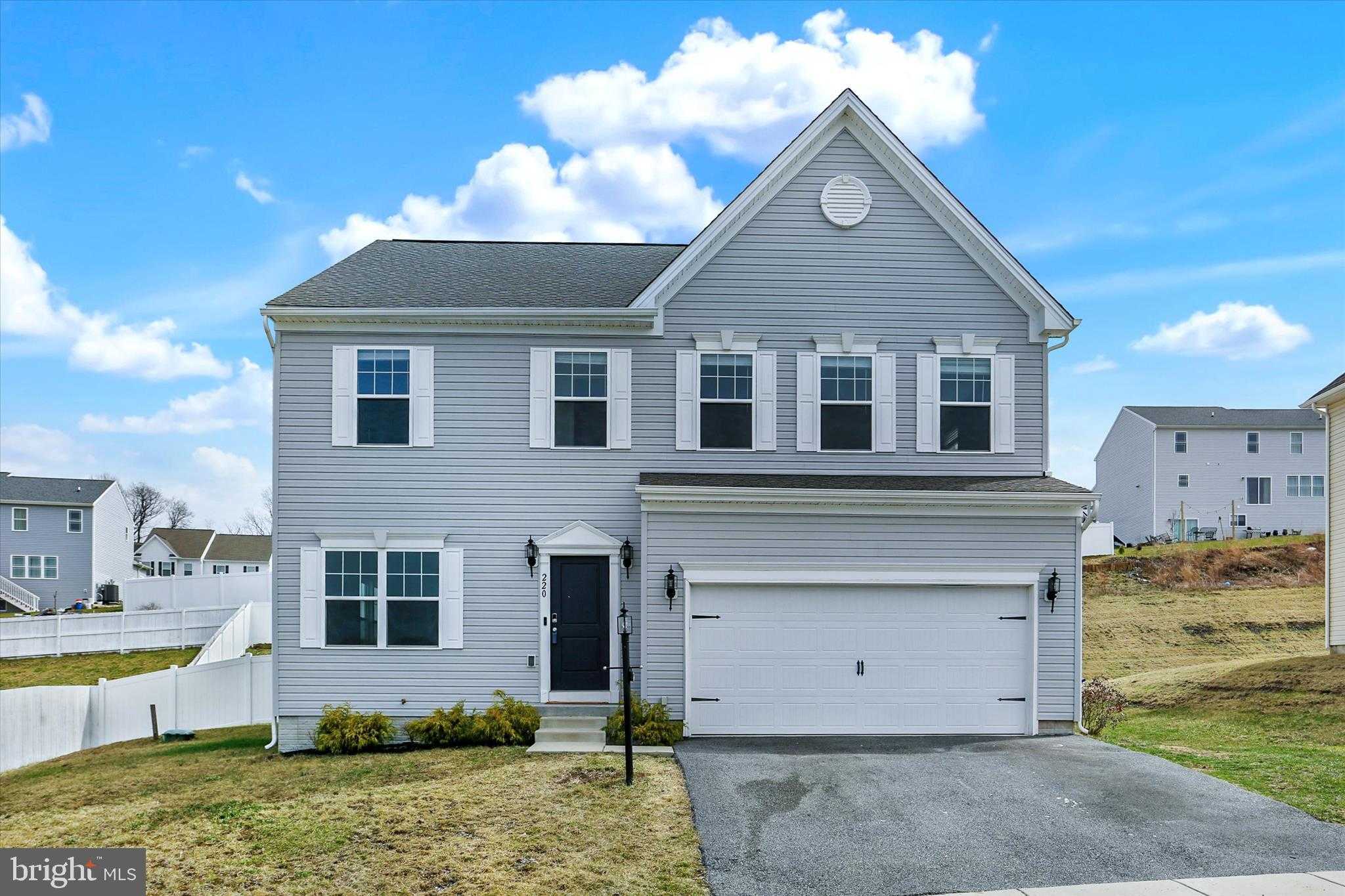 220 Champions Dr, York Haven