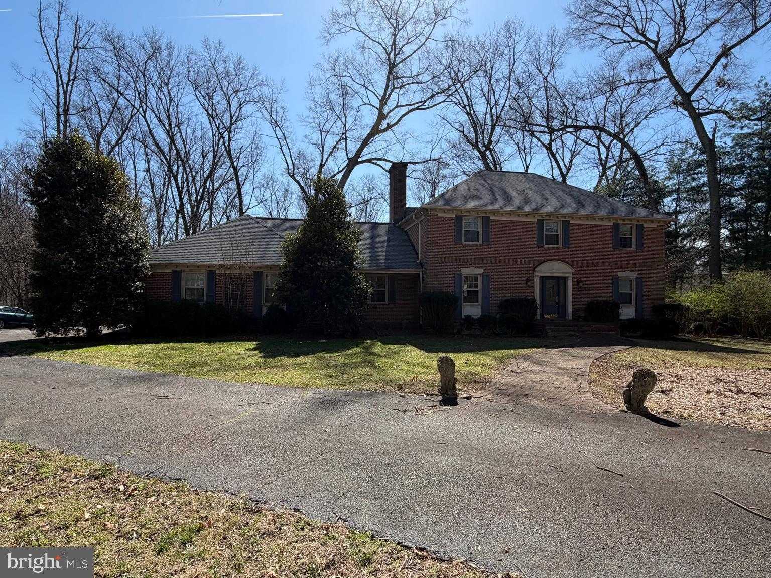 10947 Lawyers Rd, Reston