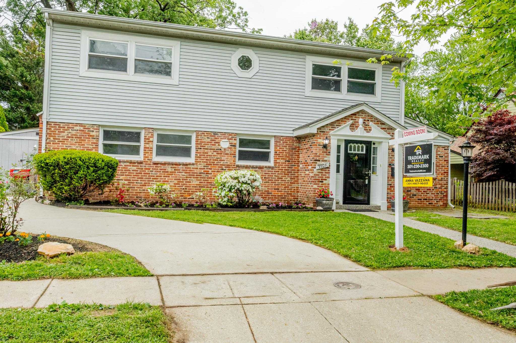 9907 Woodland Dr, Silver Spring