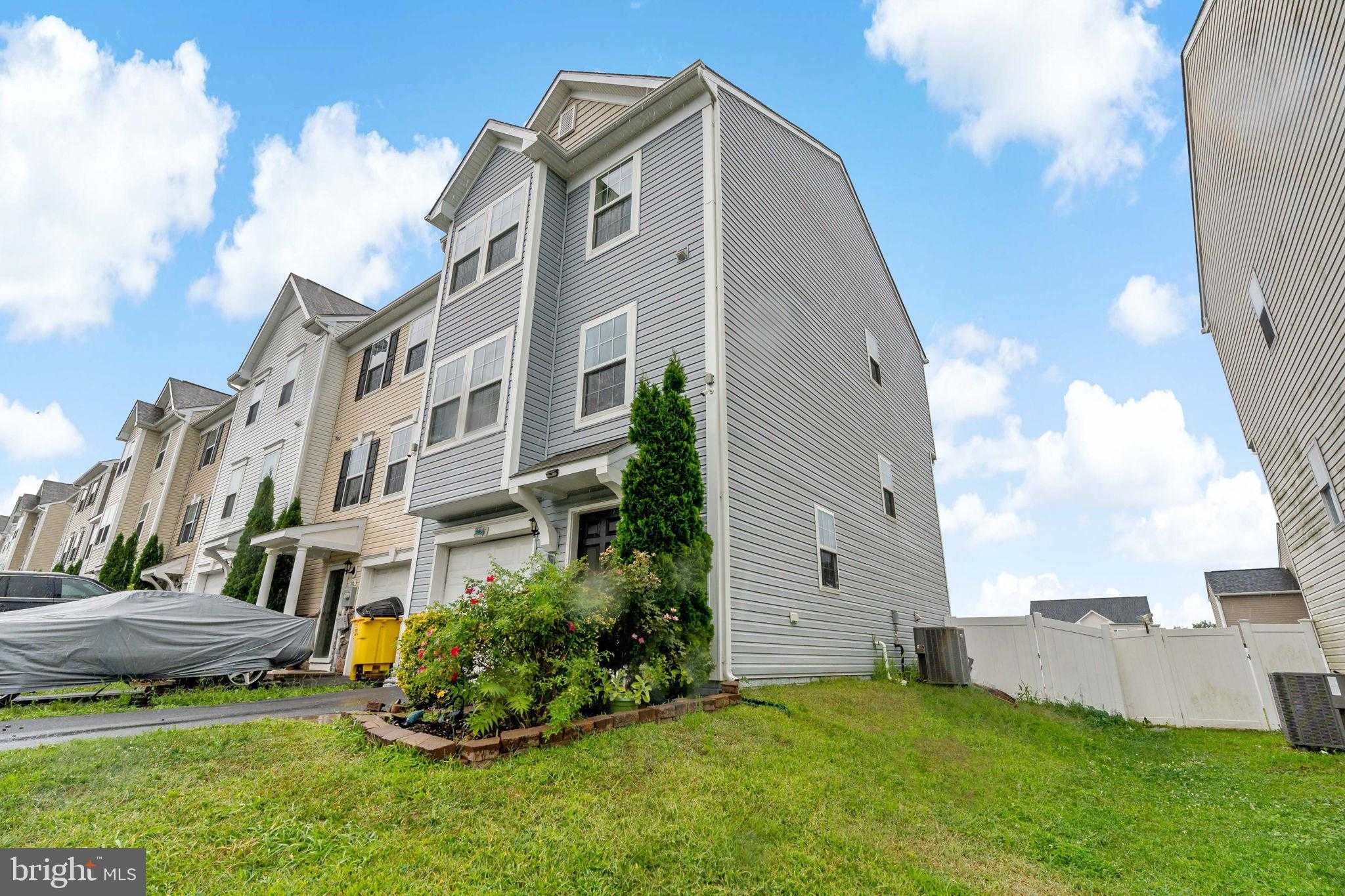 362 Rumbling Rock Rd, Hedgesville