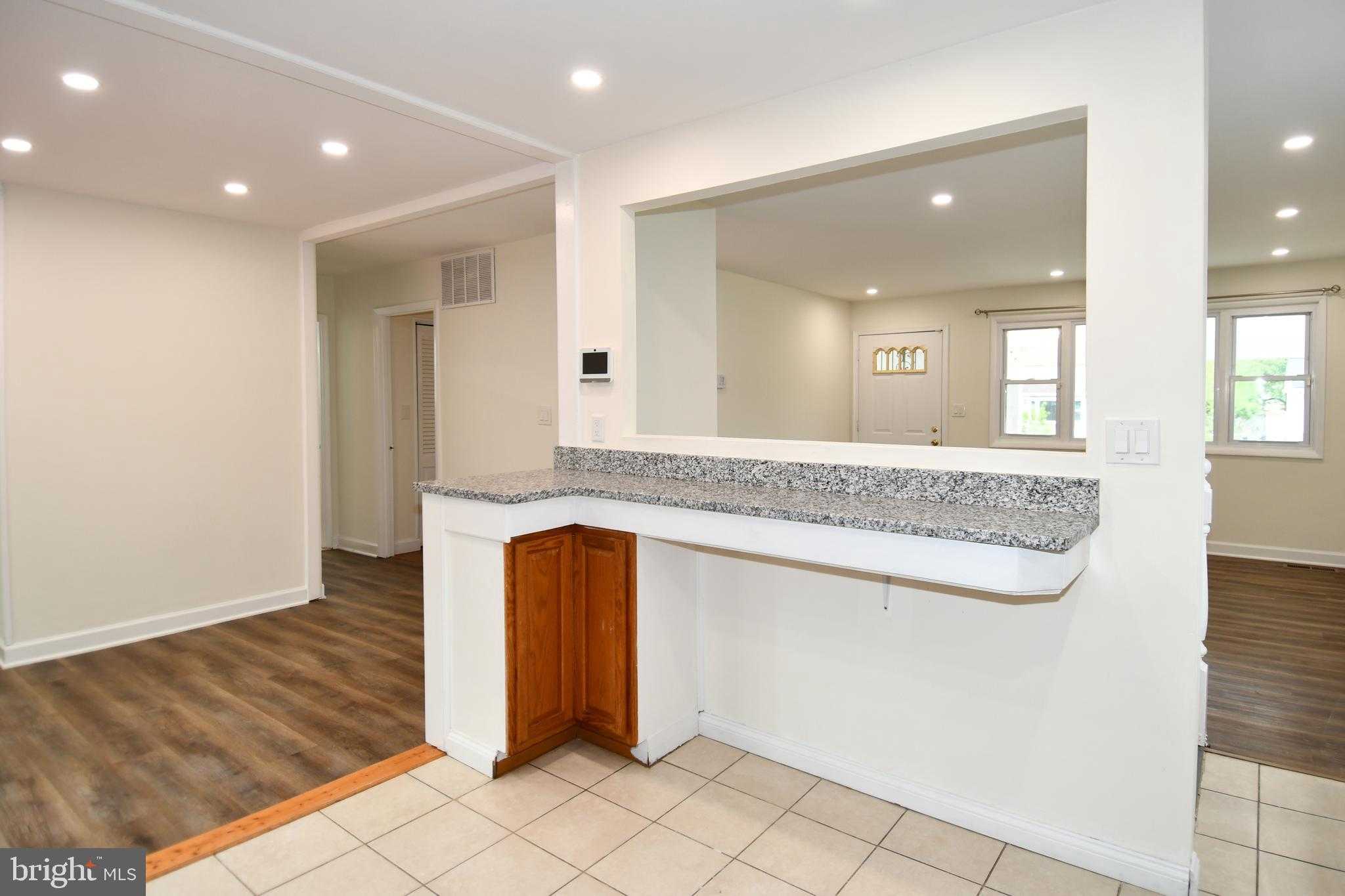 316 Old Line Ave photo 10