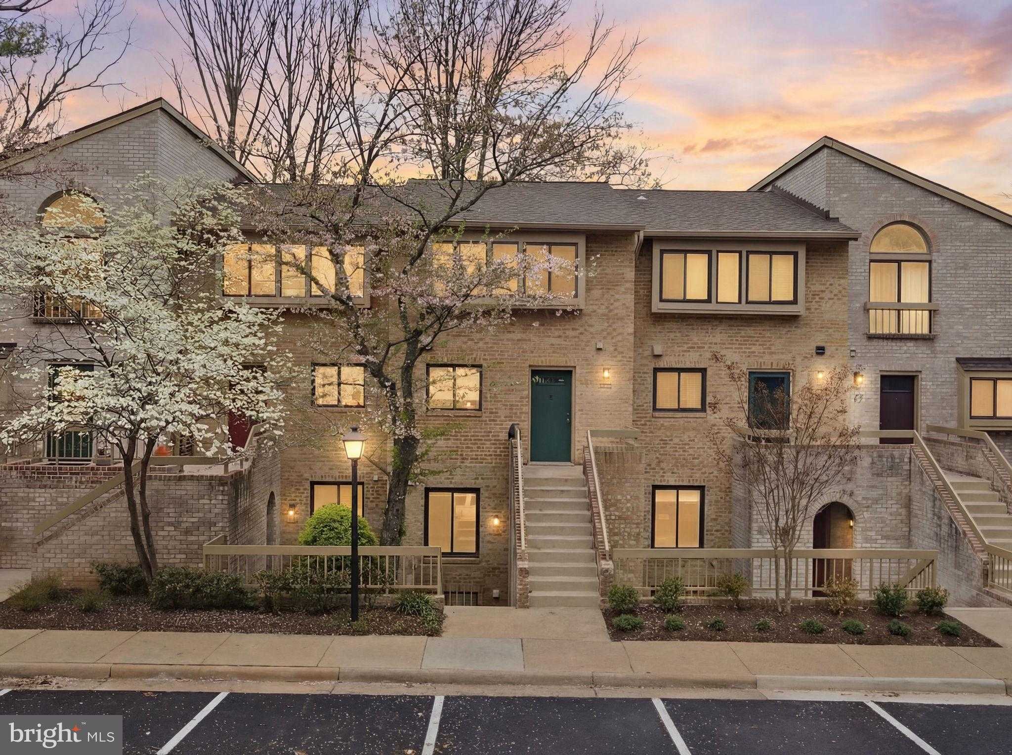 11124 Boathouse CT, Reston