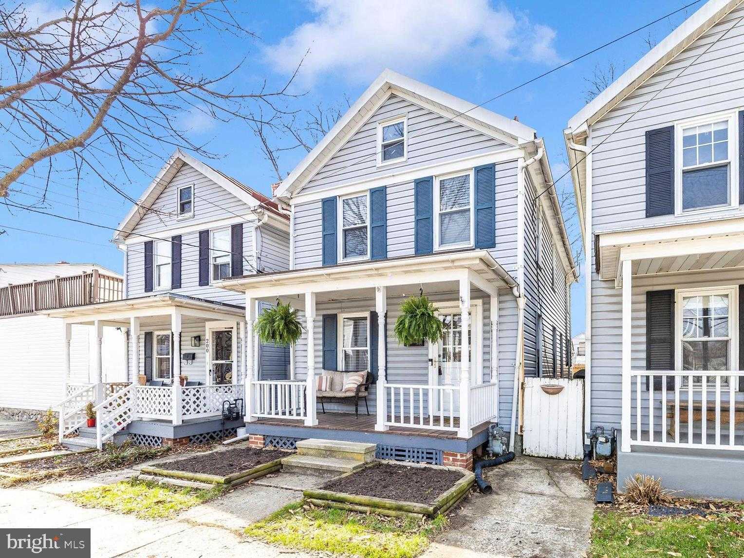 202 Maple Ave, Frederick