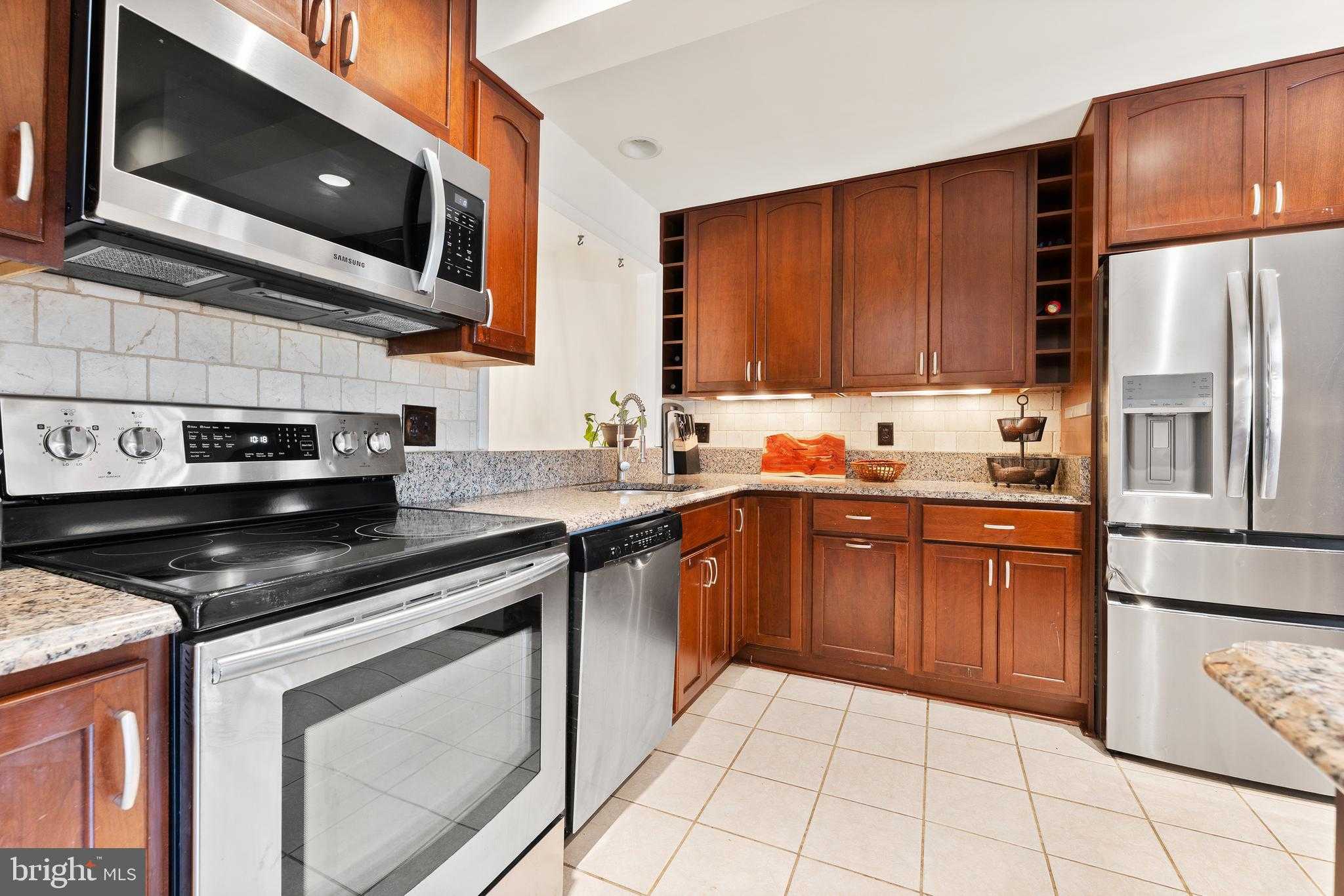 331 Braehead Dr photo 15