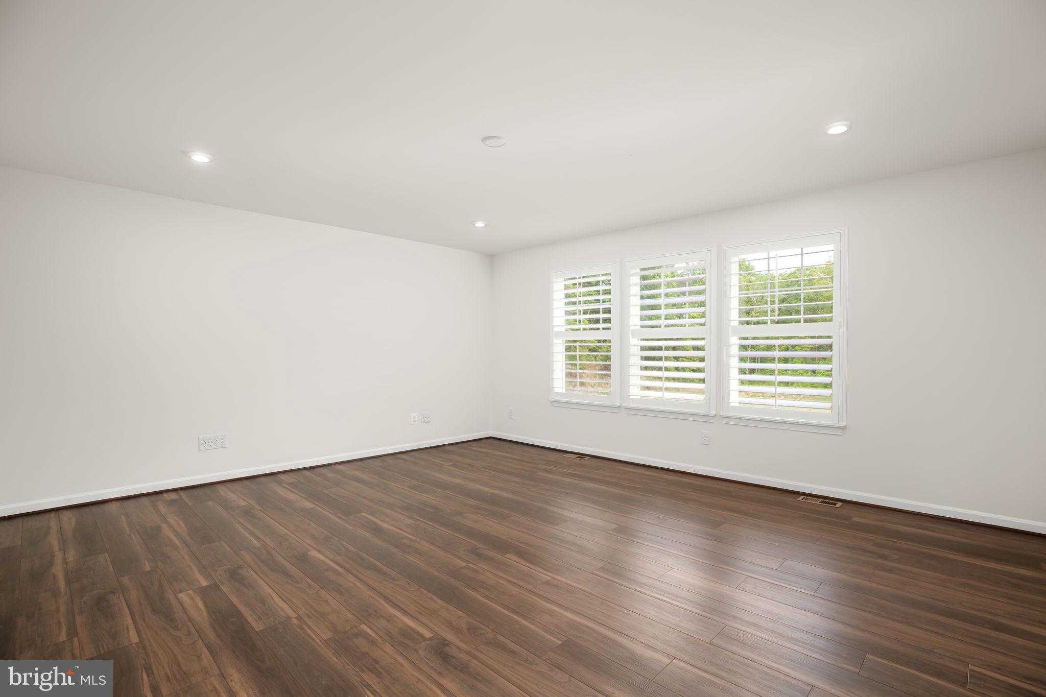 316 Arboretum Ln photo 11
