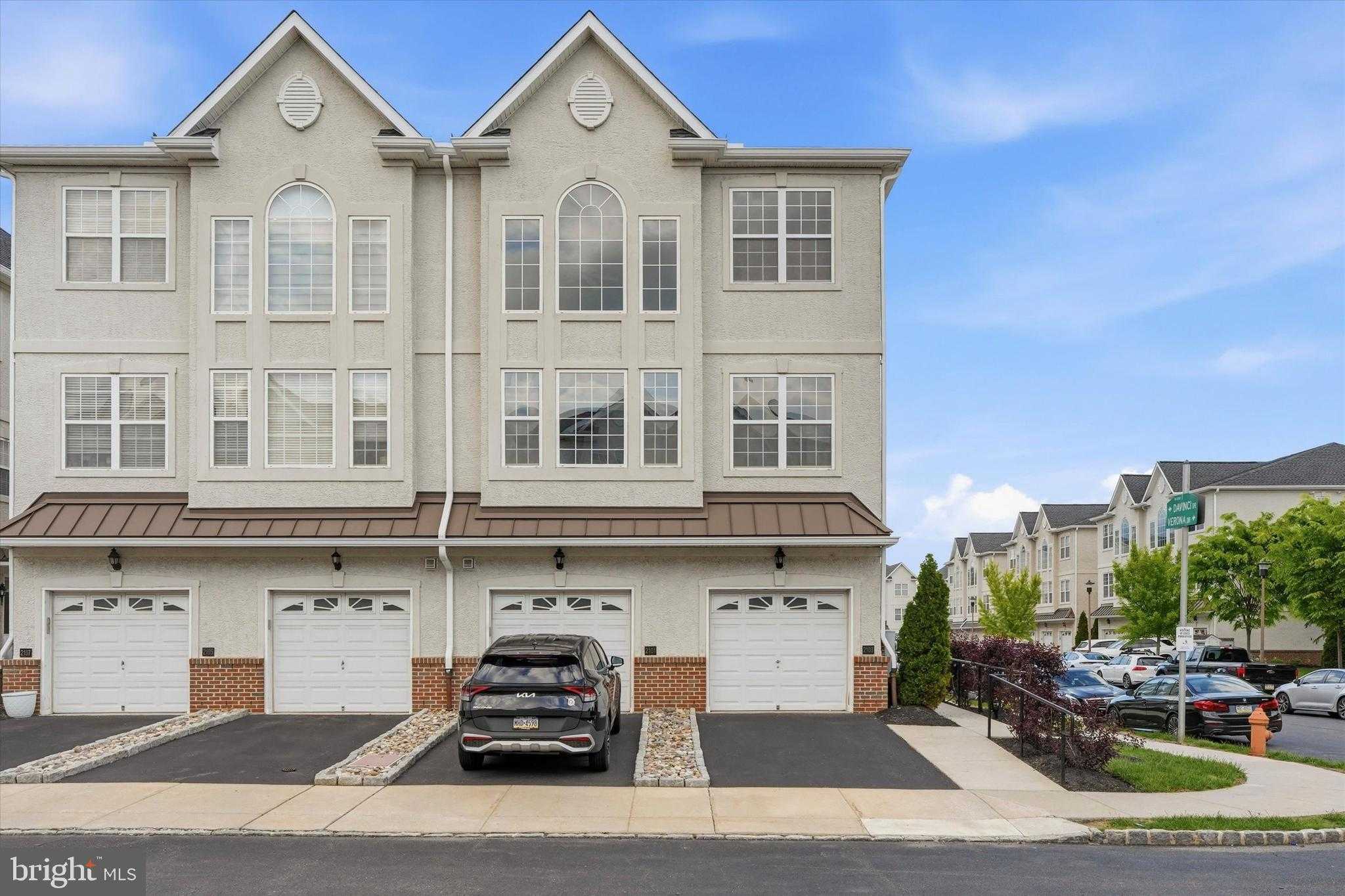 2103 Verona Dr, Philadelphia