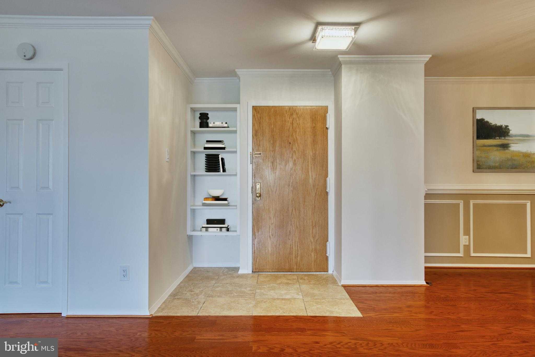 1800 Old Meadow Rd Apt 1006 photo 9