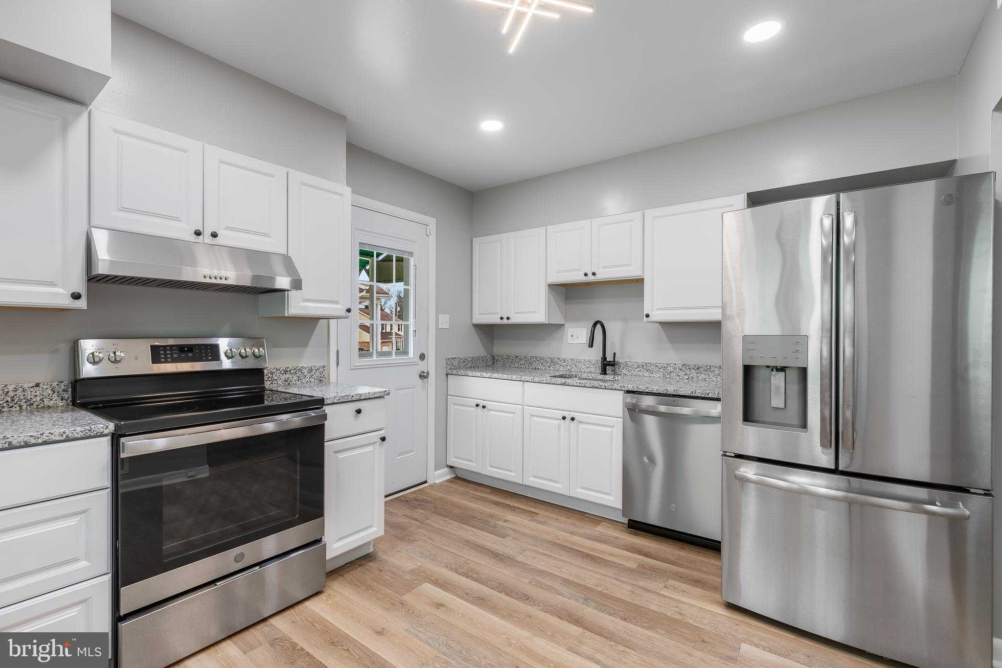 1324 Denbright Rd, Catonsville