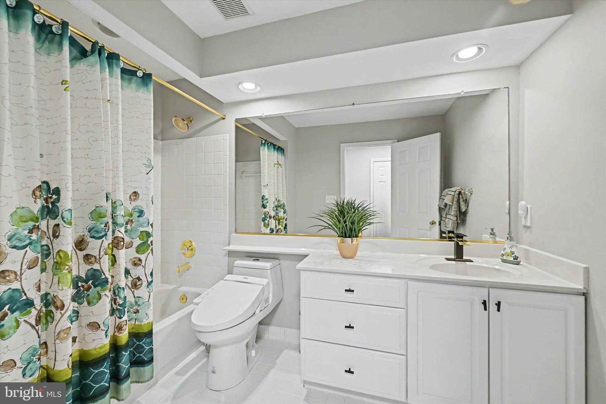 8033 Crest Rd photo 28