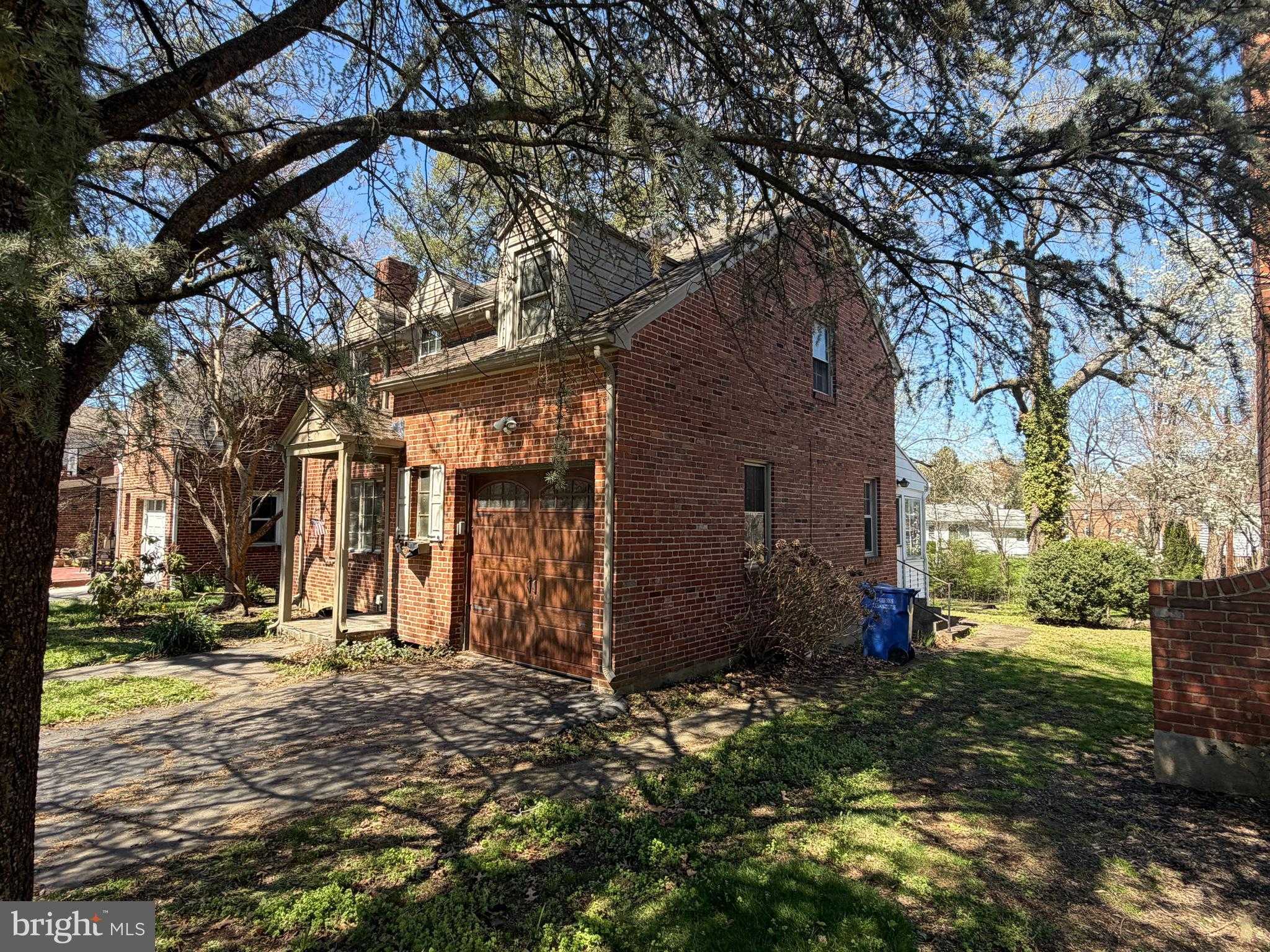 3828 Brisban St, Harrisburg