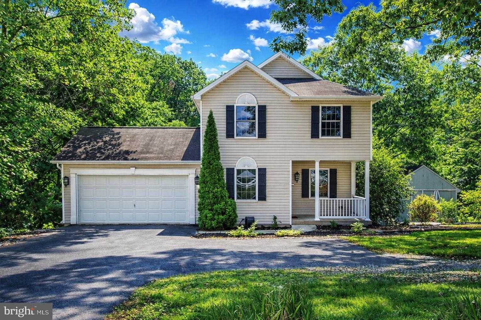 1825 Paxton Church Rd, Harrisburg