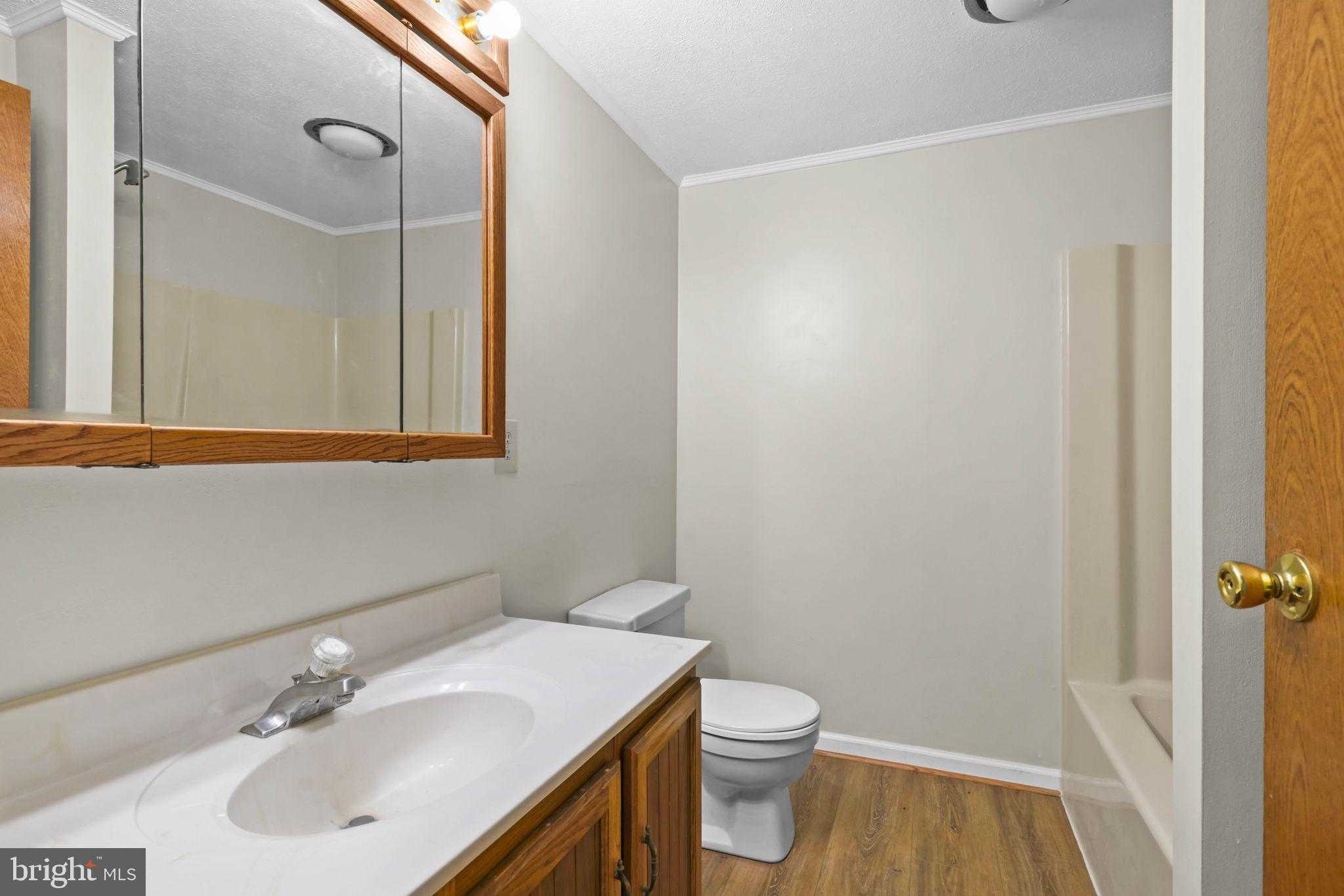 20166 Manor Dr photo 26